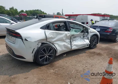 2024 Toyota Prius Limited Awd-E z USA, uszkodzony, nr VIN JTDADABU5R3010971